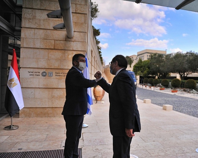egypt oil minister visits israel